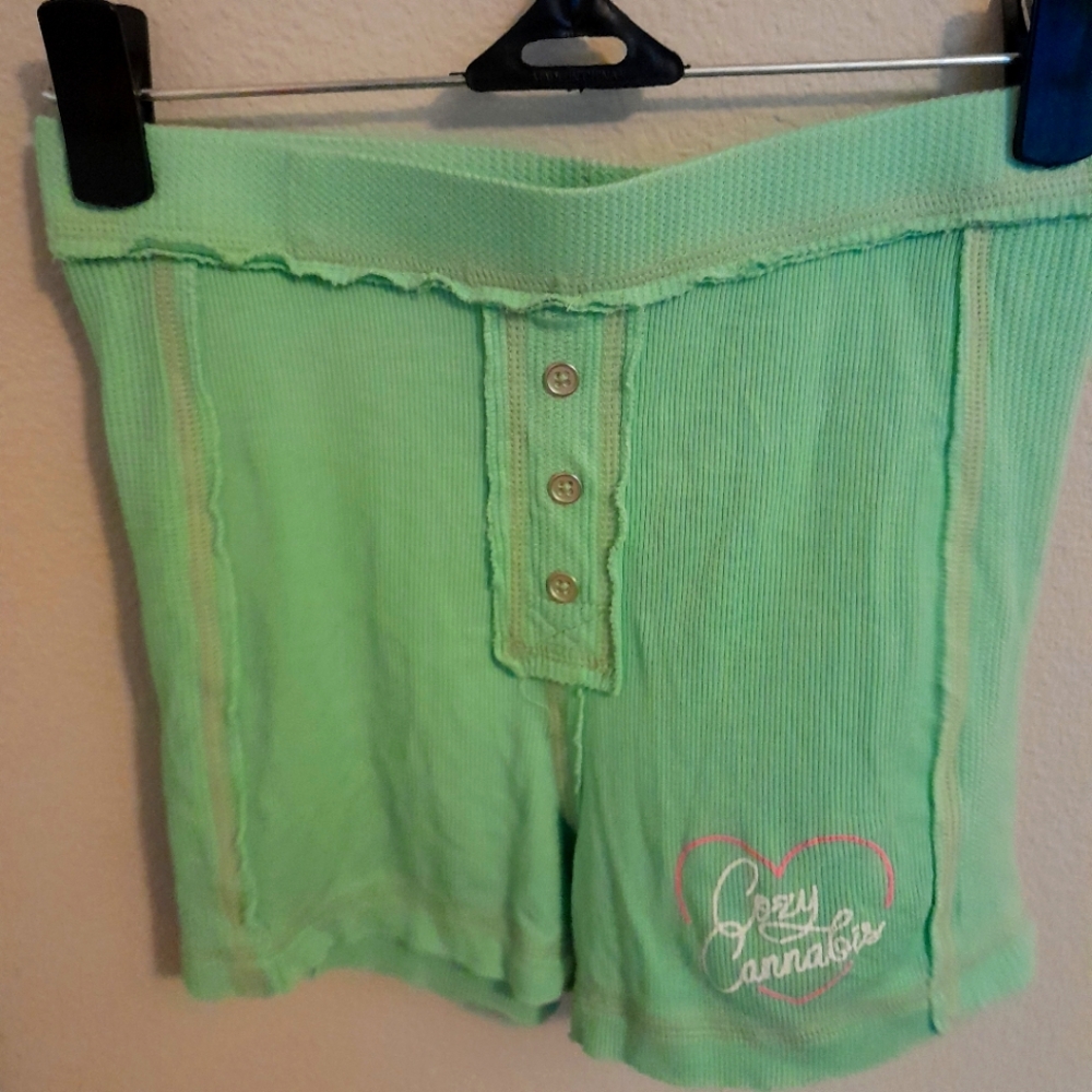Mini shorts
